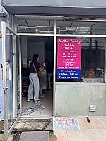 Dee Heng Laundry Service (ร้านซักรีด ดีเฮง)