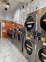 ร้านสะดวกซัก สนุกซัก สาขาเพชรบุรี 5