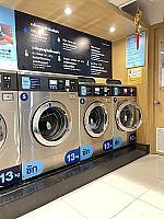 Otteri wash & dry ถนนนเรศวร อยุธยา