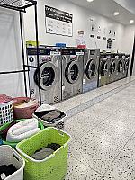 พร้อมซัก ซัก-อบ 24 ชม. (Prom Sak wash & dry 24 hr.)