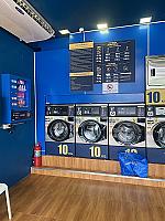 SCRUB Wash and Dry สาขาสามกอง