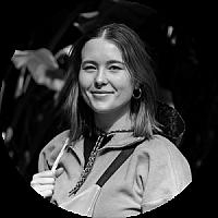 Laundry service ( ซัก อบ รีด )