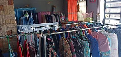 ร้านจ๊ะจ๋าLaundryซักรีด-ซักตาก-รับรีด