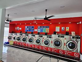 สถานีซัก 24 ชม. @ ซอยเขาน้อย ชลบุรี