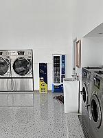 24 wash&dry (สาขา ท่าสิงห์ ปาร์ค)