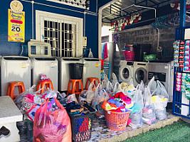 ร้านชุกรอนซักอบรีด 5 แยกสายมอ