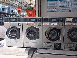 Ease​ Laundry, Betong