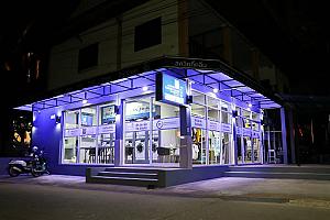 Squeaky Clean Laundromat II